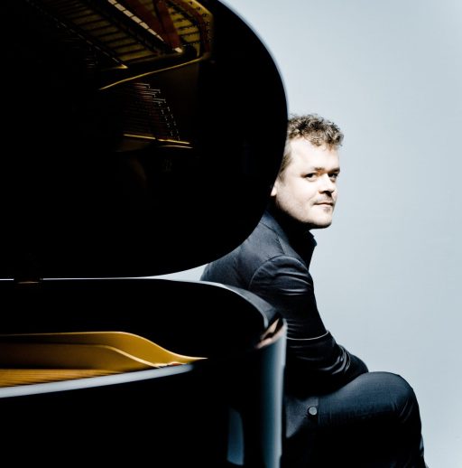 Benjamin-grosvenor-©Marco-Borggreve Benjamin grosvenor ©Marco Borggreve